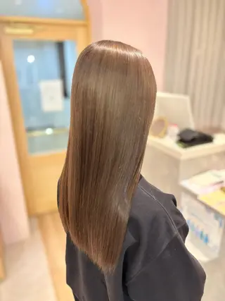 ロング カラー merc.谷本 澪のヘアスタイル