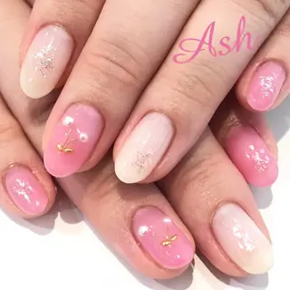 ネイル 🩵NORIKO 上品ネイルが得意🩵のネイルデザイン