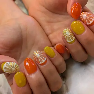 ネイル ジェヌインネイル 河内のネイルデザイン