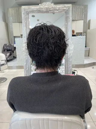 ショート パーマ メンズ メンズパーマ特化 真栄平有希のヘアスタイル