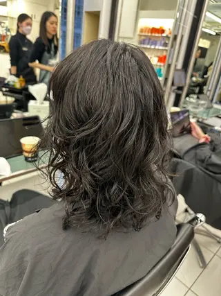 ミディアム パーマ 小野 瑞季のヘアスタイル