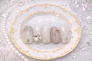 ネイル 南森町rebest 💅nailのネイルデザイン