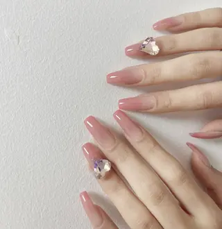 ネイル Queen's ゆなのネイルデザイン