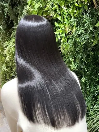 セミロング _WHITE 天神店のヘアスタイル