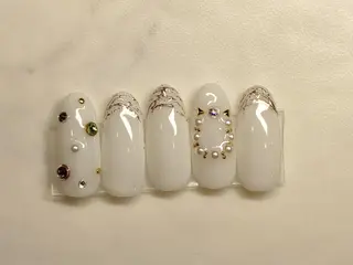 ネイル 吉澤 友恵のネイルデザイン