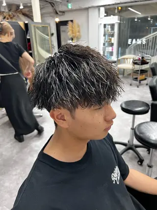 パーマ メンズ 笹江 瑞穂のヘアスタイル