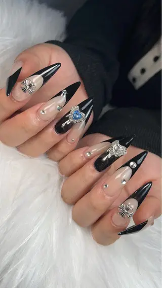 ネイル Nail Salon L'arc所属・☆Mèo ☆のネイルデザイン