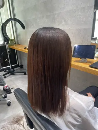 セミロング lecoeur所属・🫧髪質改善🫧 【艶カラー】森田俊平のヘアスタイル