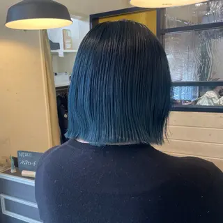 ショート カラー スナコザワ レナのヘアスタイル