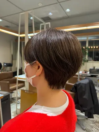 ショート カラー ✨大人ショートヘア ✨ロイのヘアスタイル