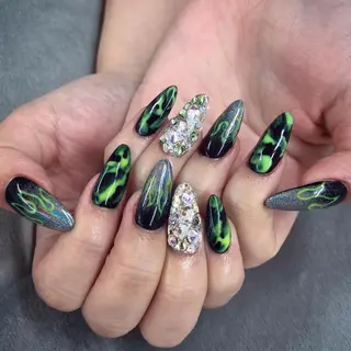 ネイル MAYME所属・MAYME TAMAKIのネイルデザイン