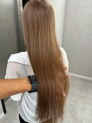 ロング カラー 🌈カラー特化 ハイトーンけいと🌈のヘアスタイル