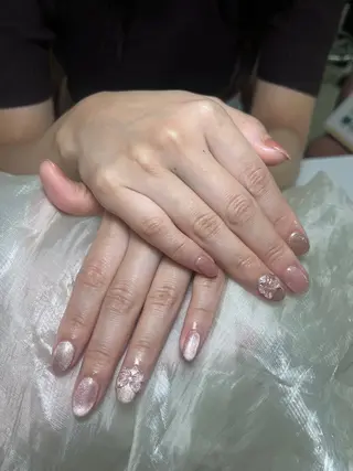 ネイル ongles chic24時間営業のネイルデザイン