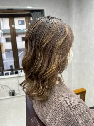 ロング カラー Lien 深井店のヘアスタイル