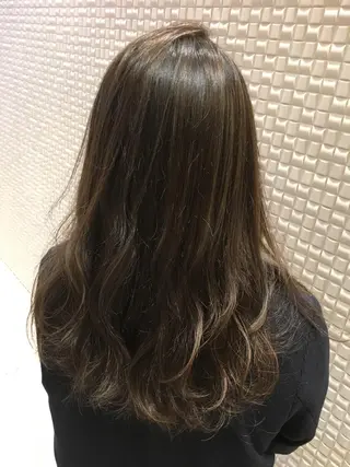 ミディアム セミロング ロング カラー scene.池袋所属・scene. haraのヘアスタイル