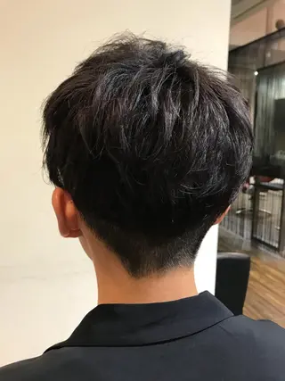 ショート カラー ヘアアレンジ メンズ knock【ノック】所属・烏丸韓国ヘア🇰🇷 ayaka🎀のヘアスタイル