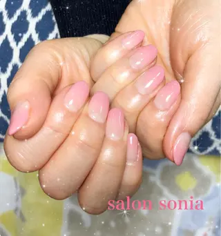 ネイル 小顔・毛穴・たるみ ネイル　似内真樹のエステ・リラクイメージ