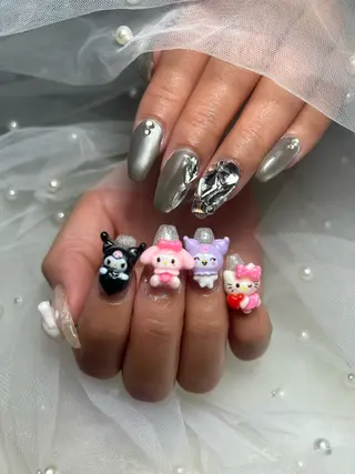 ネイル ✴︎ Delightのネイルデザイン