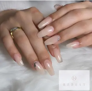 ネイル Sayaka❤️ REBEST京橋のネイルデザイン
