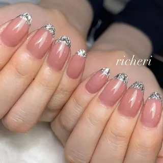 ミディアム ネイル richeri beautyのネイルデザイン