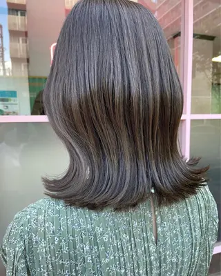 ミディアム irwi所属・Ebihara Satomiのヘアスタイル