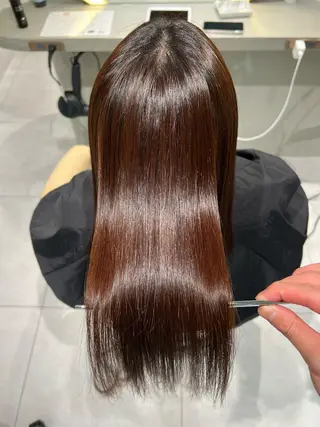 セミロング 福岡縮毛矯正✨️ ストレート 向井和輝のヘアスタイル