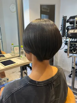 ショート うしだ かおるのヘアスタイル