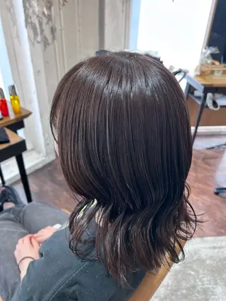 セミロング カラー 蓮池 愛海のヘアスタイル