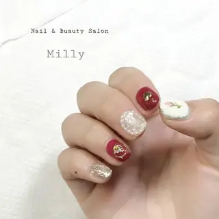 ネイル milly nail （予約担当)のネイルデザイン