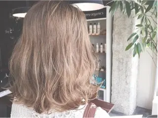 ミディアム the BRIDGE hair salonのヘアスタイル