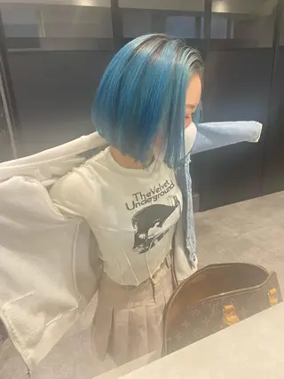 ショート カラー MIES amane(アマネ)のヘアスタイル