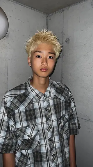 ショート カラー ヘアアレンジ メンズ BORDO所属・竹内 奨のヘアスタイル