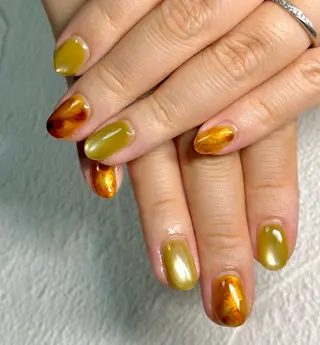 ネイル 田中 愛未のネイルデザイン