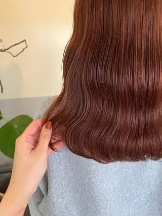 セミロング 神谷 夏帆のヘアスタイル