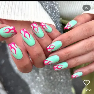 ネイル MAXKELLY MAIKAのネイルデザイン