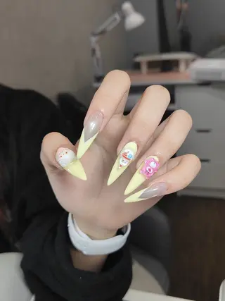 ネイル Lya Nail_ Umikoのネイルデザイン