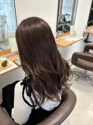 ミディアム 韓国風/レイヤー /chere 金剛店のヘアスタイル