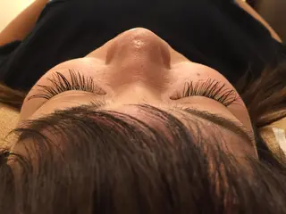 マツエク・マツパ ambiance 茨木所属・中野 優子のマツエク・マツパデザイン