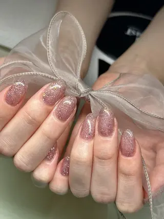 ミディアム ルミエナ銀座 宮本のネイルデザイン