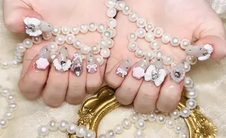 ネイル 伊原 羽美のネイルデザイン