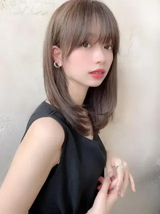 ミディアム 川井麻由🎀アイドル 量産🎀ピンクカラーのヘアスタイル