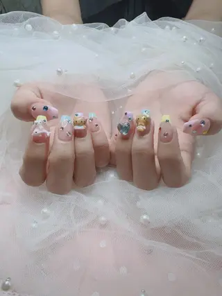 ネイル ナガサワ ミカのネイルデザイン