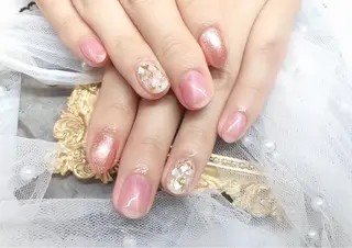 ネイル マジックミラー所属・マジック ミラーのネイルデザイン