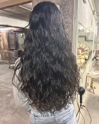 ロング パーマ お任せヘア☘️☘️ 及川渚のヘアスタイル