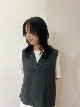 ミディアム パーマ MARU レイヤー/パーマのヘアスタイル