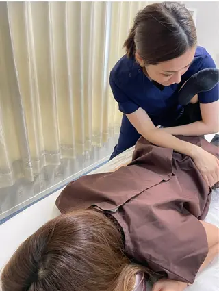 美容鍼灸サロン mahoroba院長のエステ・リラクイメージ