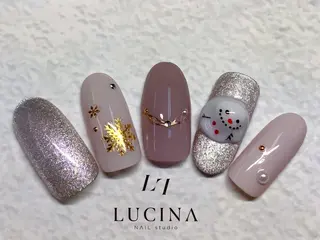 ネイル 新橋 ルキナ スタッフのネイルデザイン