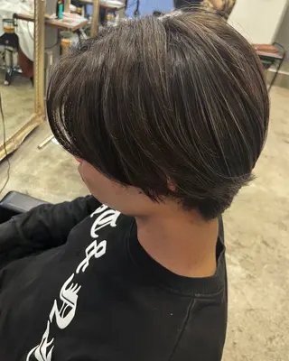 カラー 🖤西嶋　桃花🖤 エクステ/レイヤーのヘアスタイル