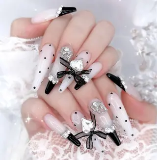 ネイル Lee Nailsのネイルデザイン