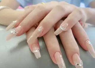 ネイル 高木 維麗絲のネイルデザイン